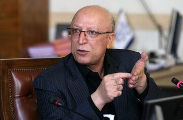 ادعای وزیر علوم درباره دلیل اخراج استادان دانشگاه
