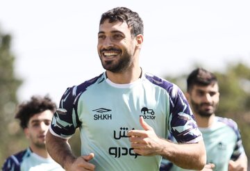 عکس| پرسپولیسیها آشتی کردند عکس| پرسپولیسیها آشتی کردند