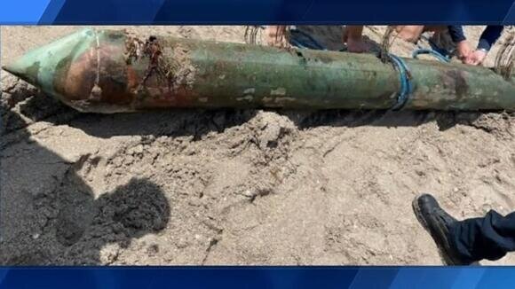 کشف یک شئ مرموز در سواحل فلوریدا/ عکس