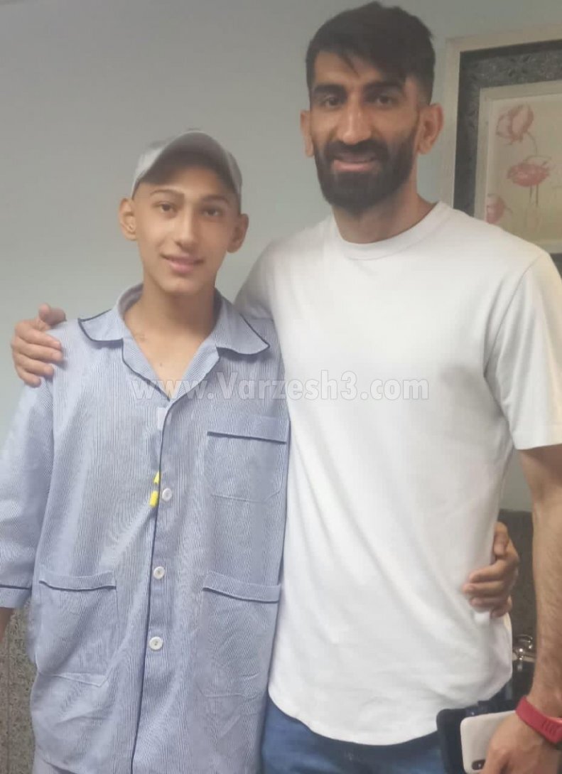 عکس| یک پسر ۱۶ ساله مانع استقلالی شدن بیرانوند شد