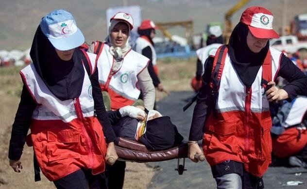 چالشهای اخلاقی یک امدادگر / کودک یا سالخورده، مسلمان یا غیرمسلمان؛ انتخاب امدادگر برای عملیات نجات کدام است؟ 3