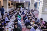 عکس | تصویر جالبی از افطاری سال ۱۳۹۲ بسیج دانشجویی دانشگاه امام صادق؛ از خاندوزی و جهرمی تا فروغی!