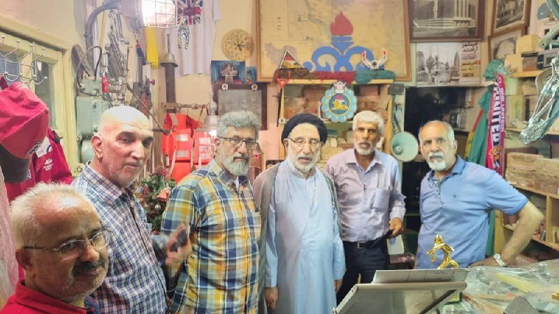 اهدا تندیس شهید گمنام دریاقلی به موزه مردمی آبادان