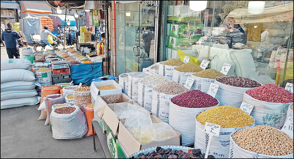 ذخایر کالایی کافی است/ تداوم پرداخت طلب گندمکاران