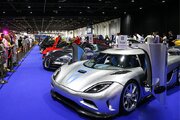 ببینید | گزارش جالب یک ایرانی از خودروهای ۲۰۰ و ۷۰۰ میلیارد تومانی در دبی