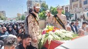 شهروندان خرمشهری به استقبال پیکر پاک ۱۸ شهید دفاع مقدس می روند