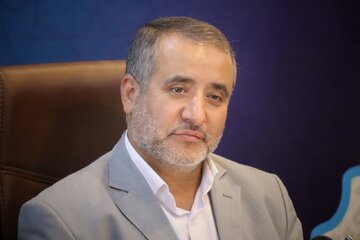بهترین راه مبارزه با قاچاق کالا و ارز، تبیین و اطلاع رسانی از آثار مخرب آن است