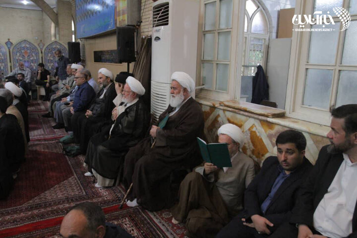 حضور دکتر علی لاریجانی در مراسم ختم صبیه مرحوم حاج مجتبی تهرانی