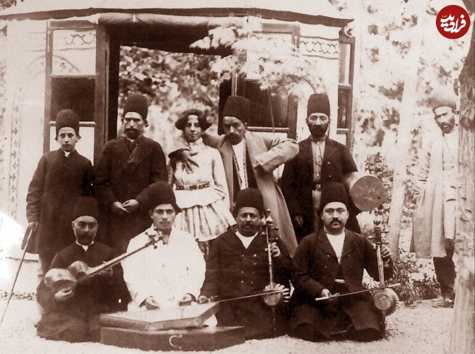 عکس دیده نشده از « اسمال بزّاز »؛ دلقک ناصرالدینشاه که یک خیابان بهنامش بود