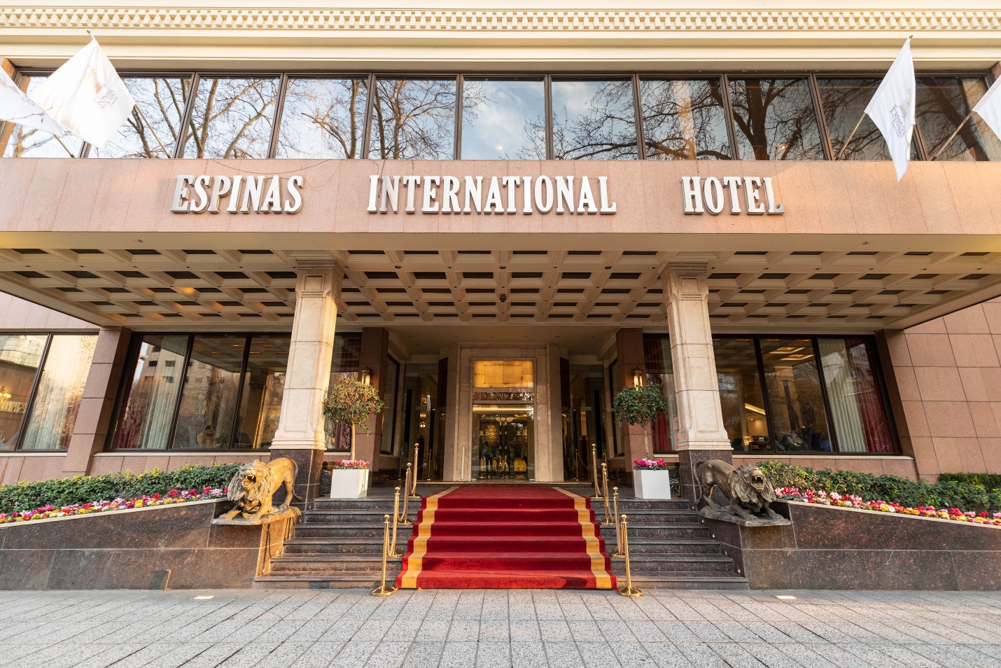 تهران رفتید، در این هتلها اقامت کنید