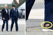 ببینید | رئیس جمهور آمریکا دوباره سوژه شد؛ کتونی بدون جوراب بایدن!