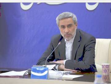 استاندار همدان: بانکها واحدهای تولیدی همدان را به علت بدهکاری تحت مالکیت گرفتهاند استاندار همدان: بانکها واحدهای تولیدی همدان را به علت بدهکاری تحت مالکیت گرفتهاند