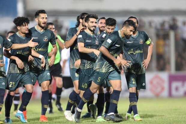 الکلاسیکو سرخ 4