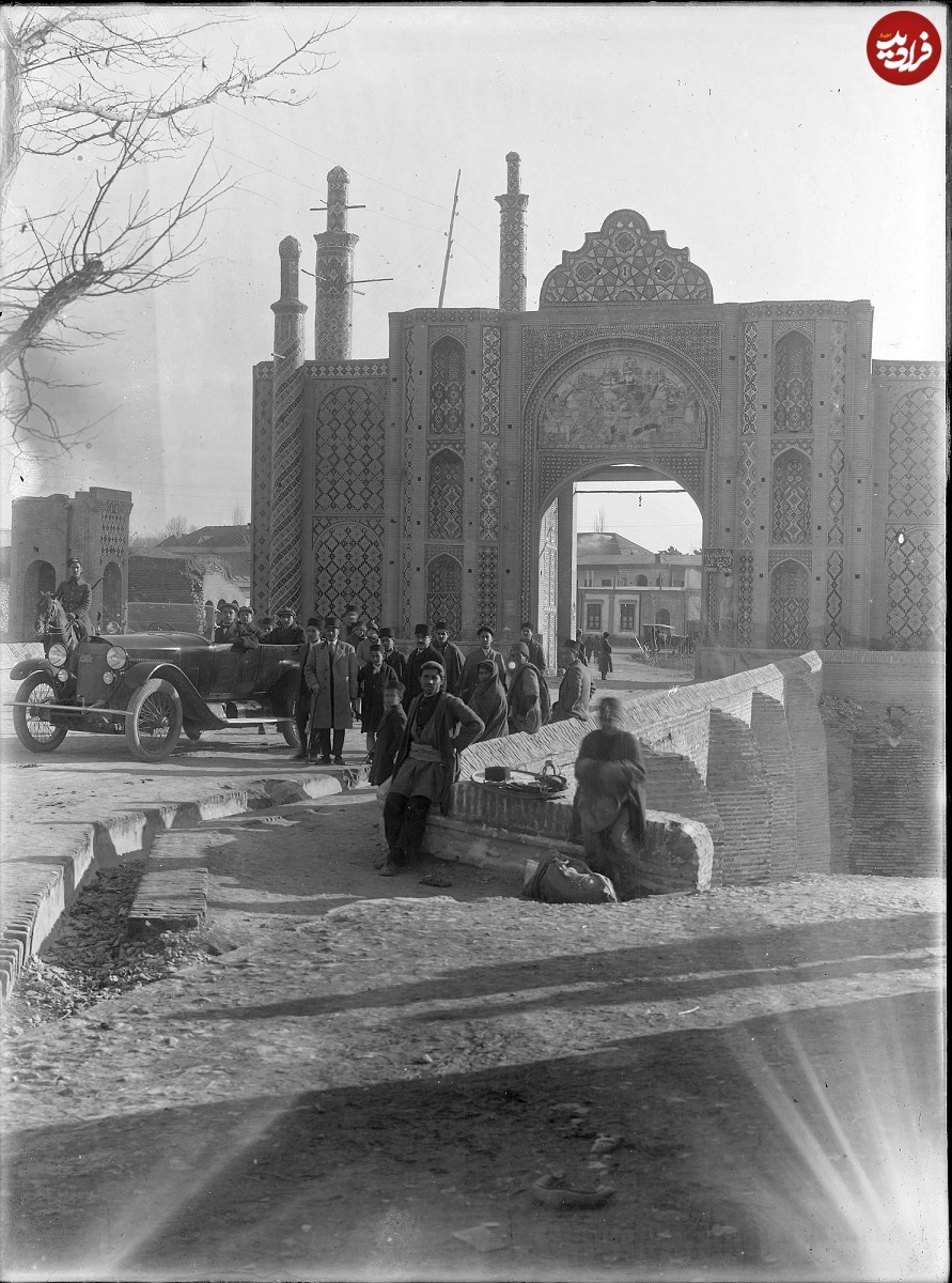 تصاویر شگفت‌انگیز از دروازه دولت؛ وقتی تهران «خندق» داشت / عکس 3
