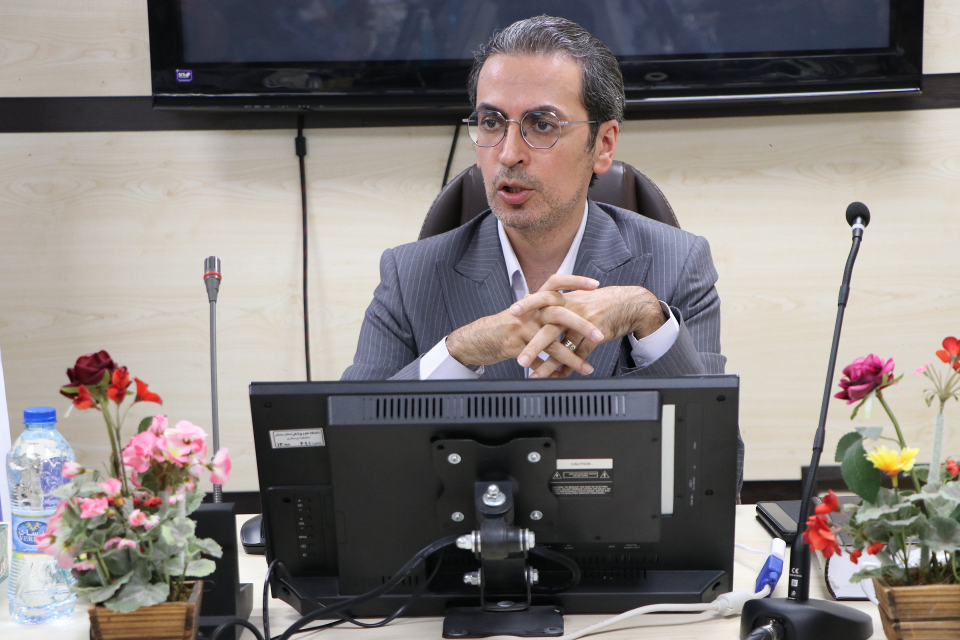 تور رسانهای و نشست خبری رئیس دانشگاه علوم پزشکی استان سمنان  با اصحاب رسانه این استان برگزار شد