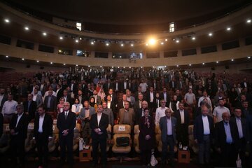 دومین همایش صنعت لبنیات و صنایع وابسته با محوریت «سرانۀ مصرف لبنیات»