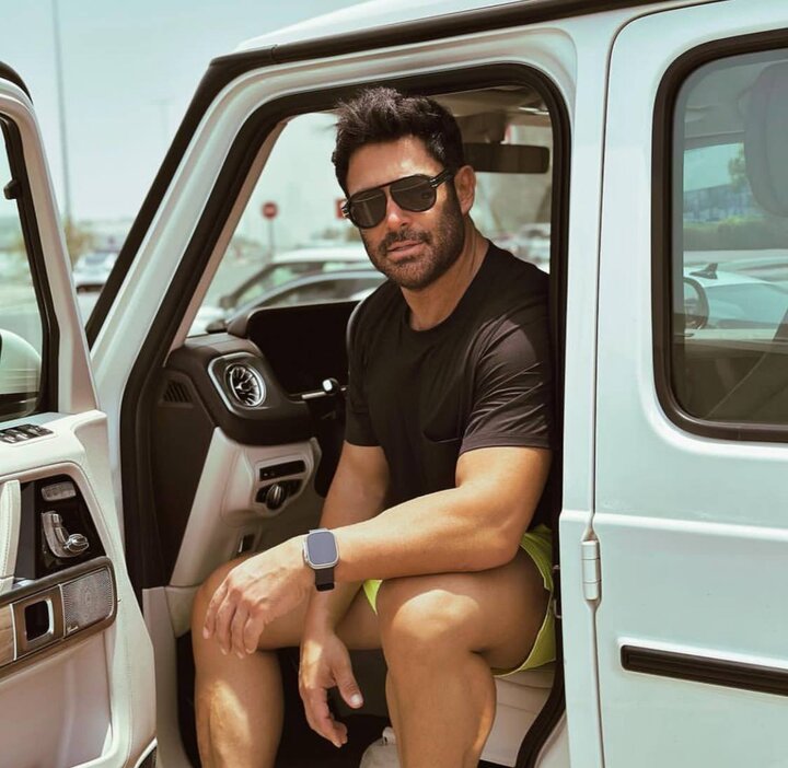 عکس | شوآف محمدرضا گلزار با مرسدس بنز شاسی بلند جدیدش