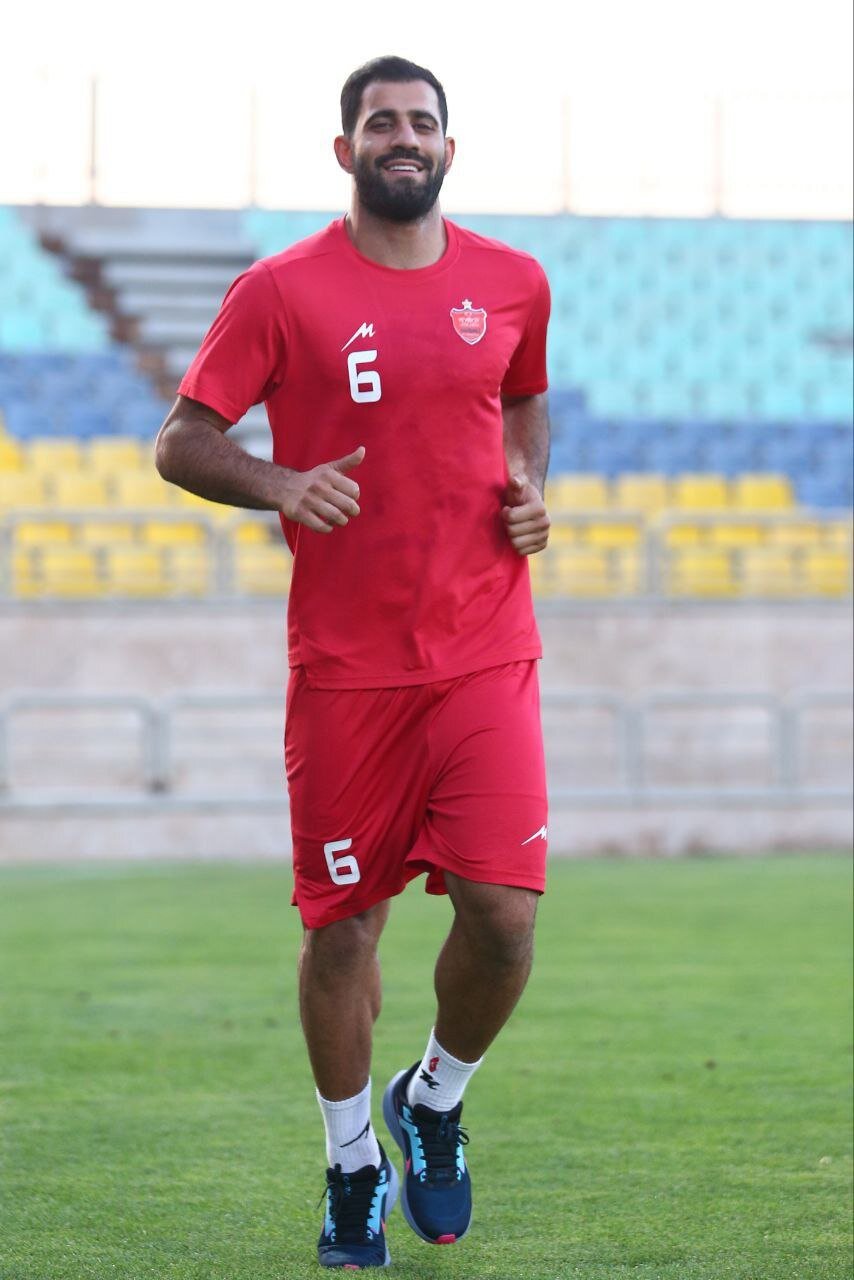 عکس| رونمایی از خرید جدید پرسپولیس