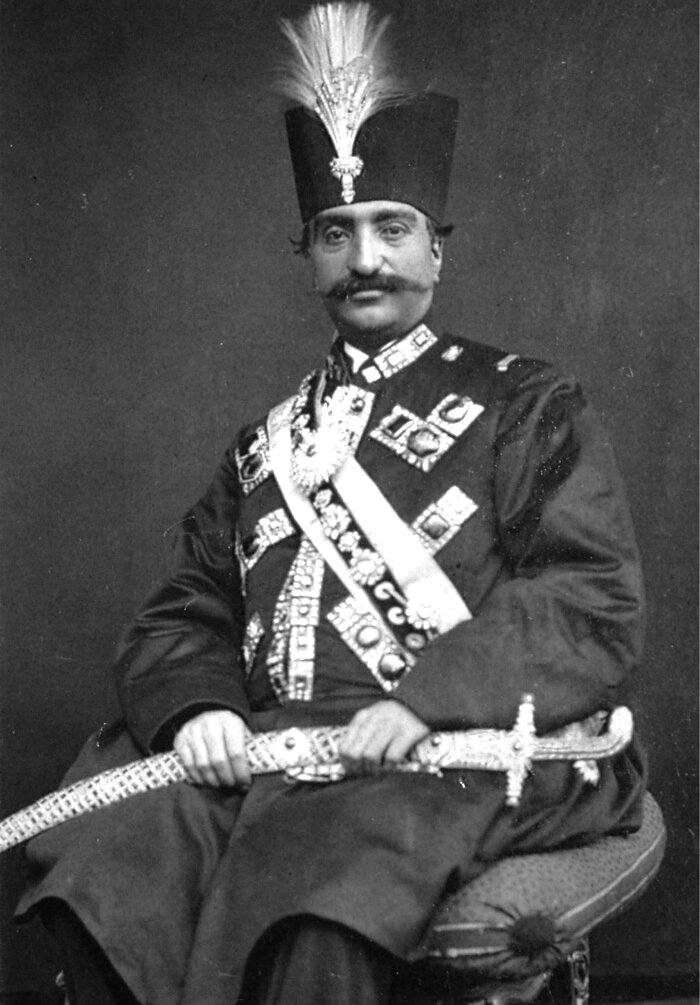 عکسی از ناصرالدین ‌شاه در آتلیه عکاسان لندن