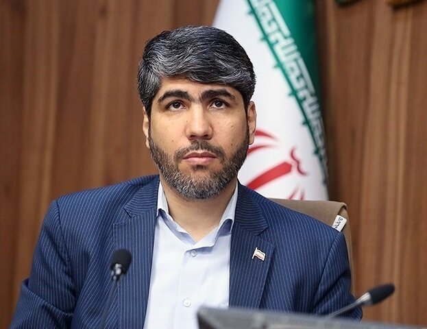 رئیسی، رکورددار خروج اعضای دولت طی 2 سال نخست فعالیت / شش وزیر و چهار معاون رئیس جمهور رفتند 15