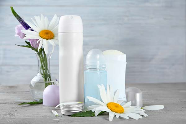 ۶ راهحل ساده برای کاهش میزان تعریق در تابستان