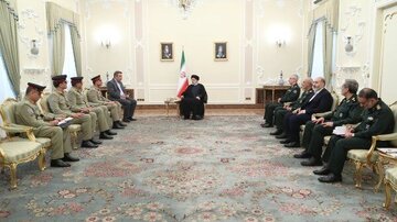 Iran seeks to turn security borders into safe, economic borders: Raisi