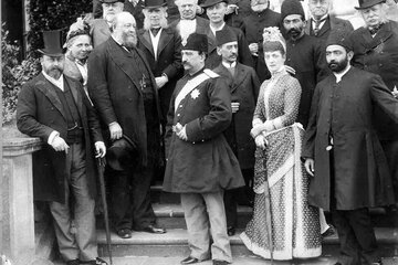 ناصرالدین شاه در فرنگ/ وقتی شاه قاجار شوالیه انگلیس شد / +عکس