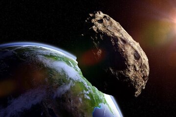 عبور ترسناک سیارکی به اندازه یک هتل از کنار زمین