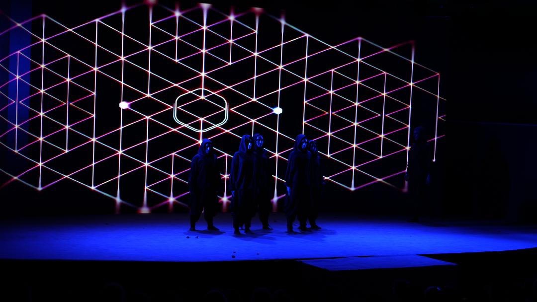 «باند»، اولین گوشی تولید شرکت «داریا» رونمایی شد/ همه در باند سهم دارند