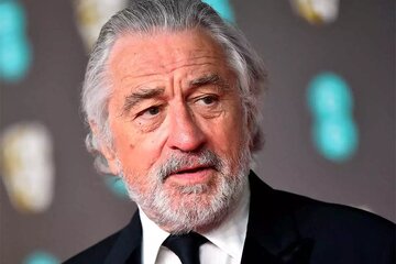 عکس | سلفی رابرت دنیرو با دختر ۱۰ ماهه‌اش