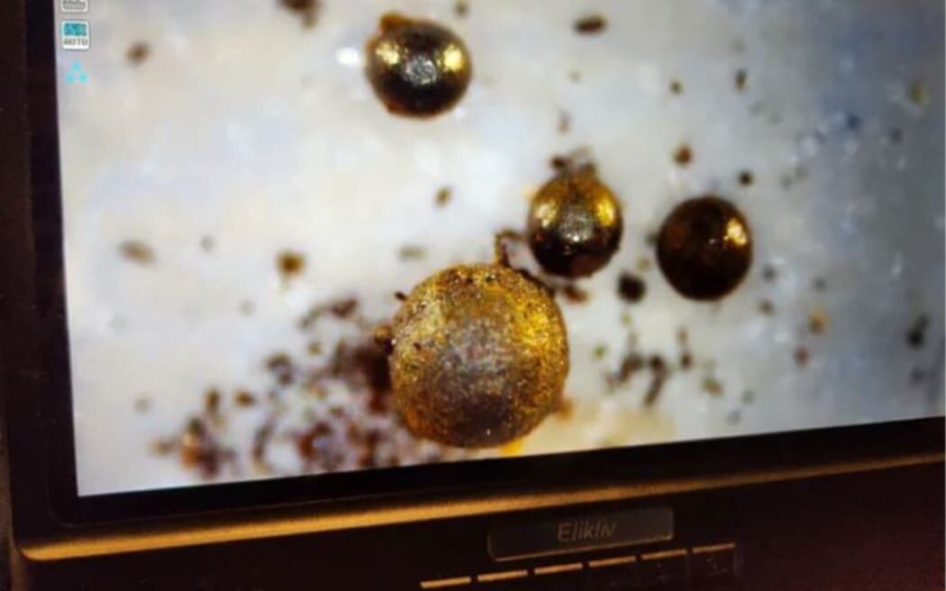 جا ماندن رد پای موجوداتفضایی در کف اقیانوس!/ عکس