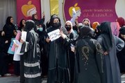 ببینید | اولین تصاویر از حمله طالبان به تجمع اعتراضی زنان آرایشگر با شلیک گلوله