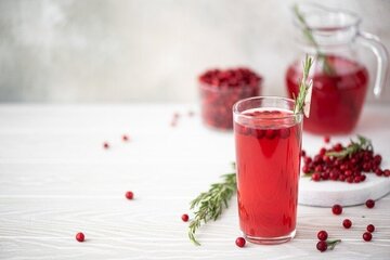 نوشیدن این آب میوه غلیظ فشار خون را کاهش می‌دهد