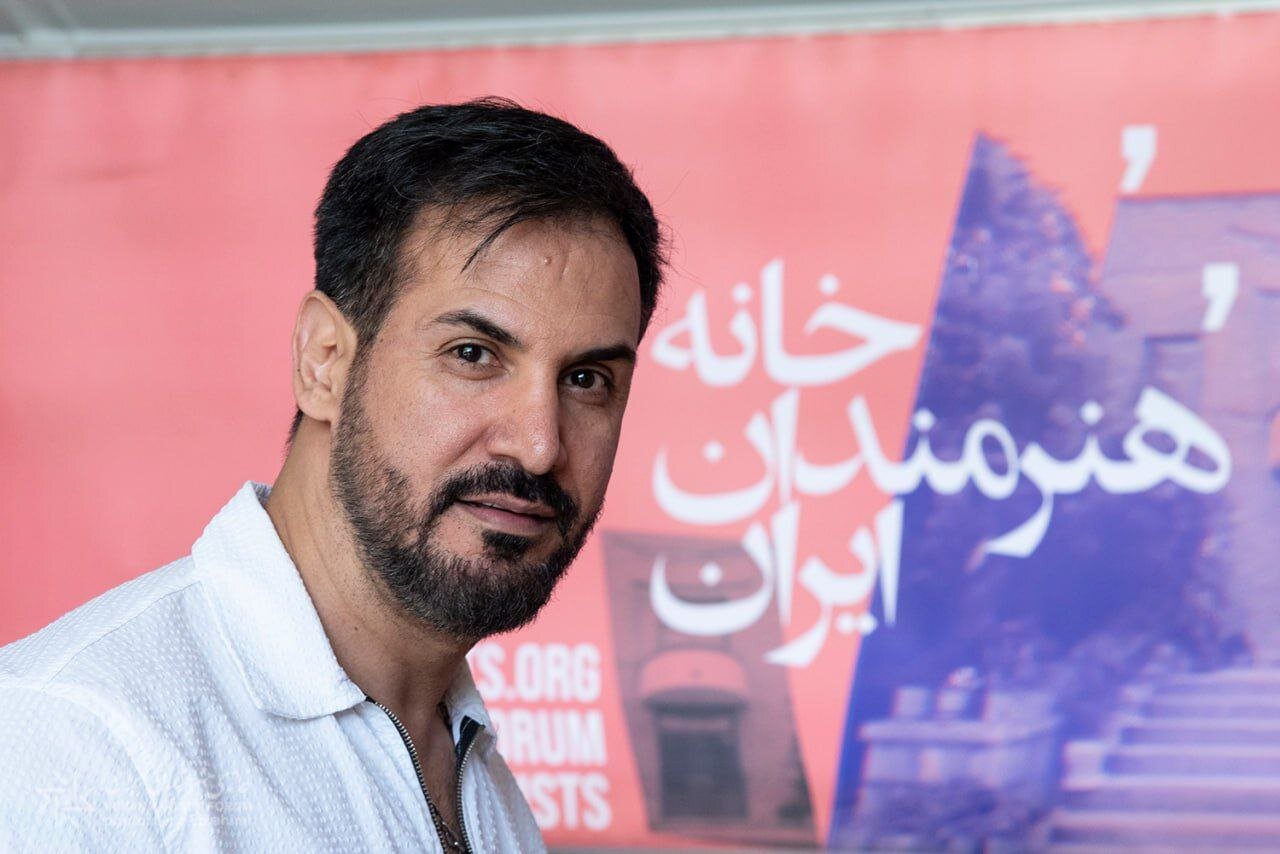 سانسور هیچ کمکی به جامعه نمیکند/ شخصا موافق تعطیلی تئاتر نیستم