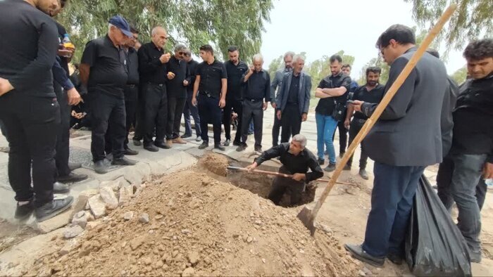 پیکر آیتالله صانعی در قم به خاک سپرده شد