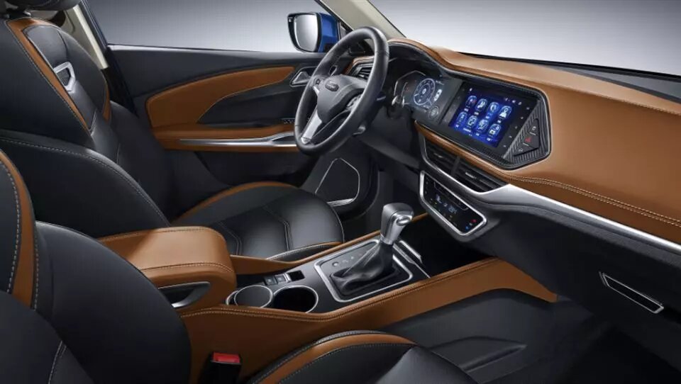 ماشین جدید پارس خودرو/ کراساُور چینی با طراحی قدیمی/ عکس