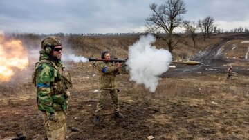 دردسر زوج انگلیسی با "موشک‌ اندازهای یادگاری" از اوکراین