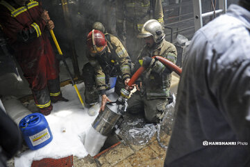 فوت یک نفر در آتشسوزی خط انتقال پالایشگاه گاز بیدبلند فوت یک نفر در آتشسوزی خط انتقال پالایشگاه گاز بیدبلند