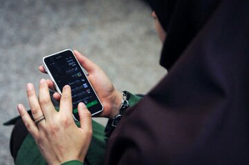 مقایسه توییتری از مجازات نقدی مقابله با بی‌حجابی با موادمخدر