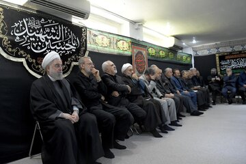 دومین روز مراسم عزاداری سالار شهیدان در دفتر دکتر روحانی