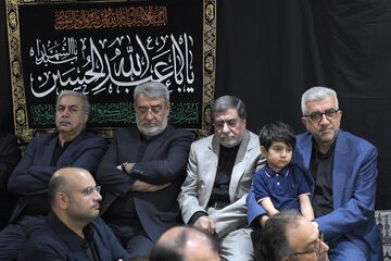 دومین روز مراسم عزاداری سالار شهیدان در دفتر دکتر روحانی