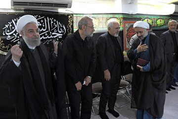 دومین روز مراسم عزاداری سالار شهیدان در دفتر دکتر روحانی