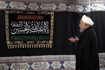 دومین روز مراسم عزاداری سالار شهیدان در دفتر دکتر روحانی
