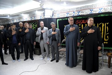 دومین روز مراسم عزاداری سالار شهیدان در دفتر دکتر روحانی