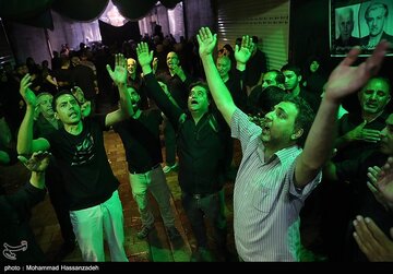 عزاداری تاسوعای حسینی در بازار تهران