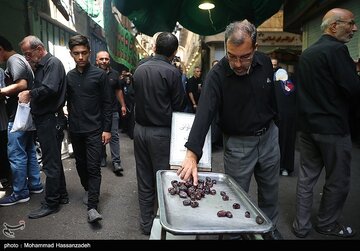 عزاداری تاسوعای حسینی در بازار تهران