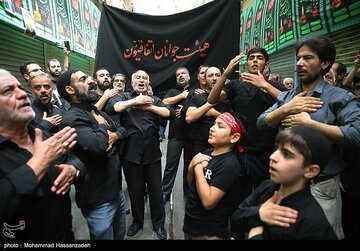 عزاداری تاسوعای حسینی در بازار تهران
