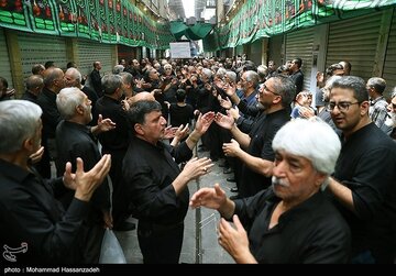 عزاداری تاسوعای حسینی در بازار تهران