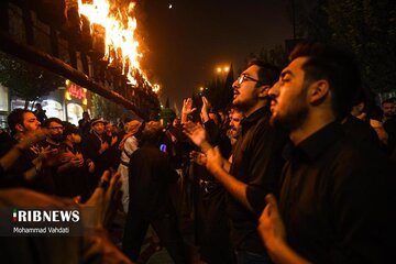 مراسم سنتی مشعل گردانی نجفی‌های مقیم قم/ محرم ۱۴۴۵