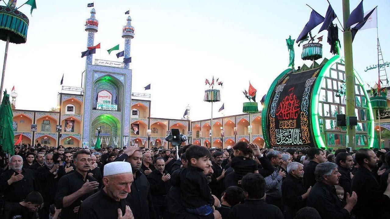 چرا مداحان یزدی محبوب هستند؟